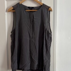 Madewell silk size L NWOT Gray Sleeveless Top